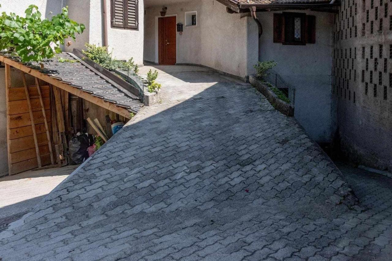 Apartamento Dimora al Portico Cloz OSPITAR Exterior foto